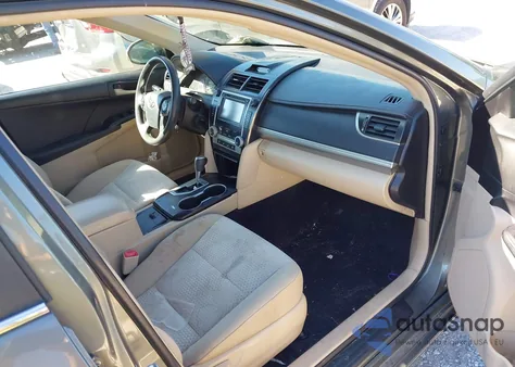 2012 Toyota Camry Le z USA, uszkodzony, nr VIN 4T1BF1FK7CU521893